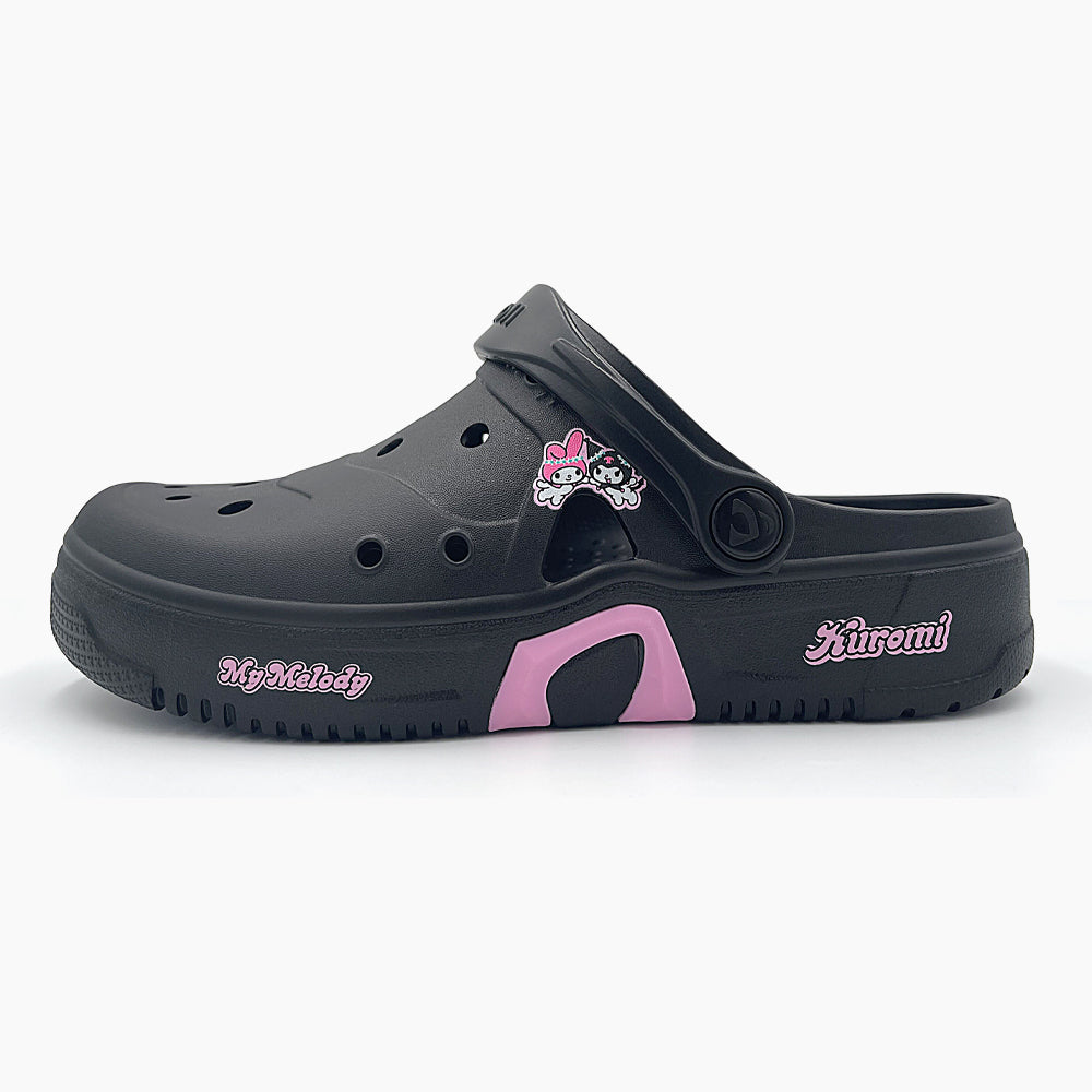 アモジ] サンダルxクロミ コラボ KRM211 © '23 SANRIO CO., LTD